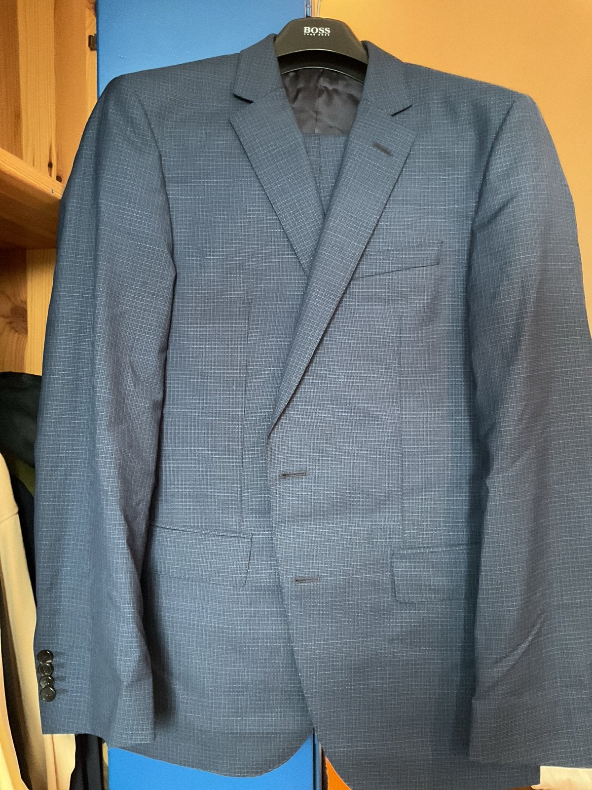 Hugo Boss Super 120 Pak - Maat 50 (M), Kleding | Heren, Ophalen, Zo goed als nieuw, Maat 48/50 (M), Blauw