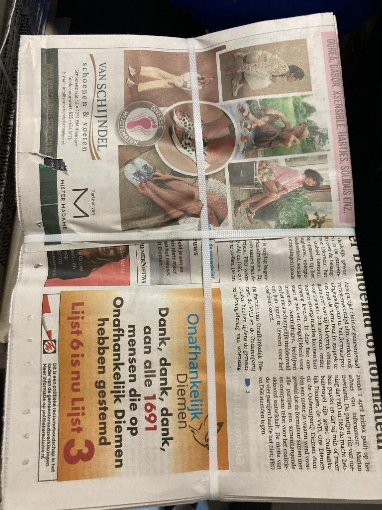 Kranten, Boeken, Tijdschriften en Kranten, Nieuw, Krant, Ophalen