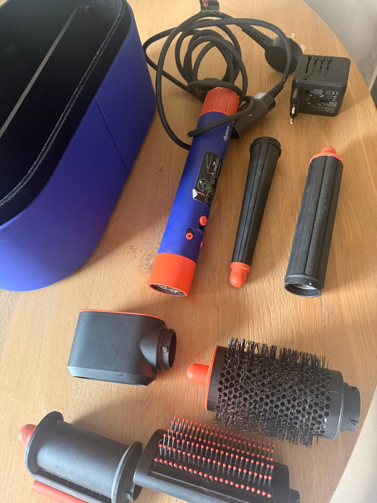 Dyson Airwrap Complete Styler met diverse opzetstukken, Ophalen, Zo goed als nieuw, Haarverzorging