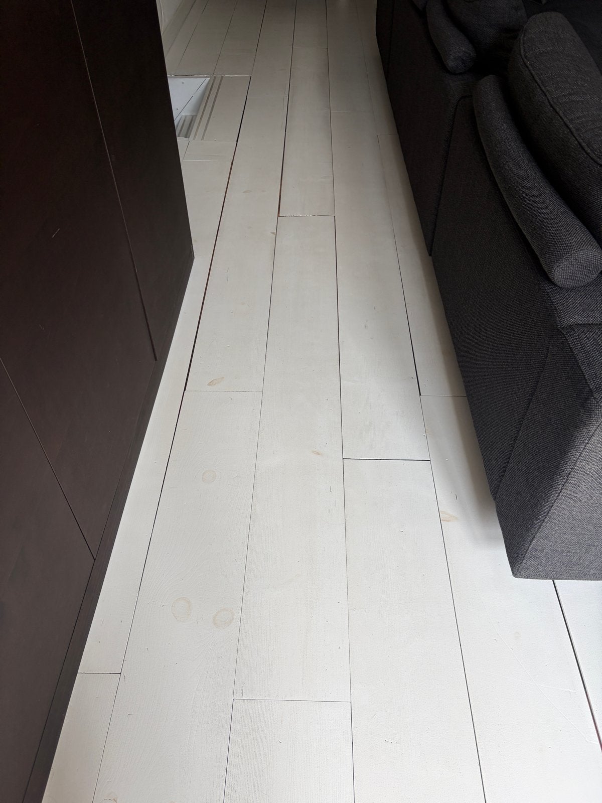 Amerikaans grenen vloer, wit geschilderd - 42m², Ophalen, Gebruikt, Vloerdelen of -planken, 10 m² of meer