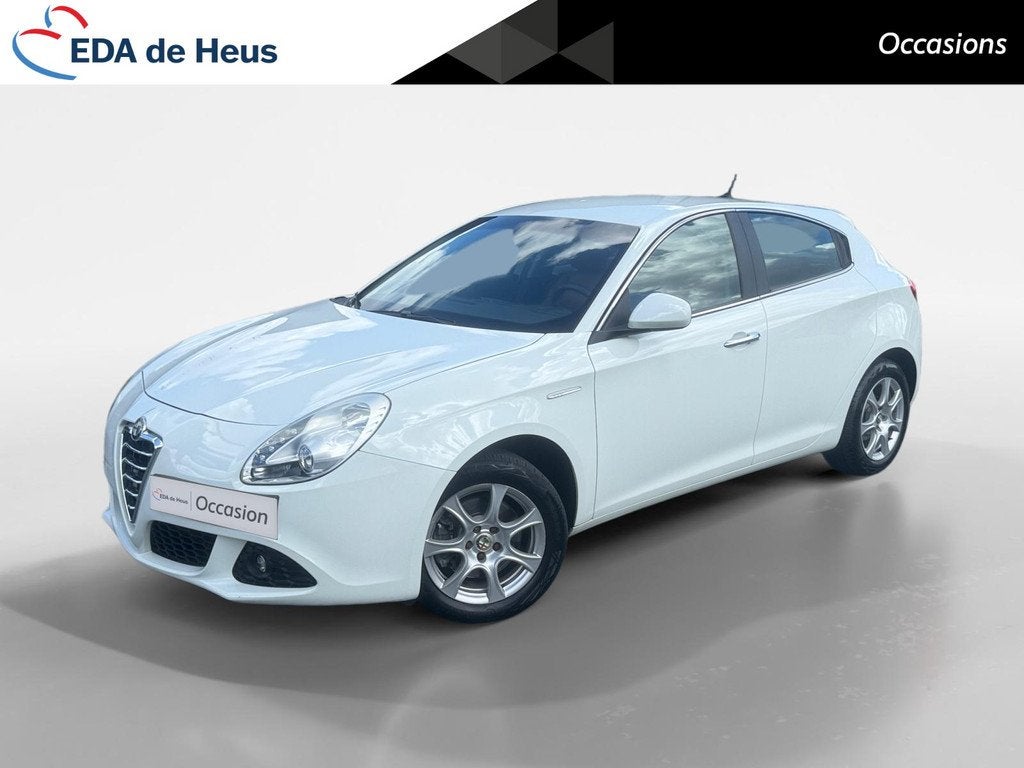 Alfa Romeo Giulietta 1.4 T Distinctive | Parkeersensoren | C, Auto's, Voorwielaandrijving, 12 maanden, Stof, Gebruikt