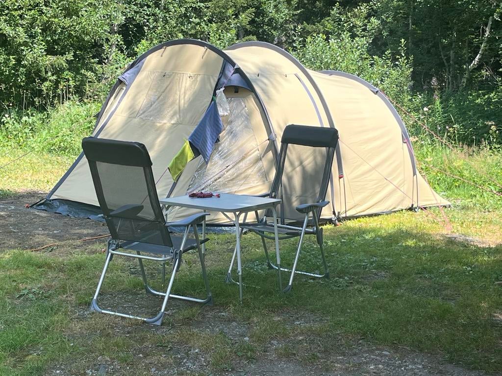 Trail TC tent Yallingup 4 - Ruime en comfortabele tunneltent, Ophalen, Gebruikt, Tot en met 4