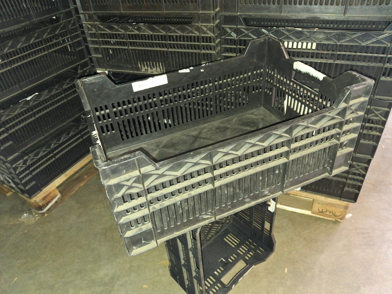 Grote Partij Stevige Kunststof Kratten Bakken AGF XX. Vanaf:, Ophalen, Gebruikt, 40 tot 60 cm, 50 tot 75 cm