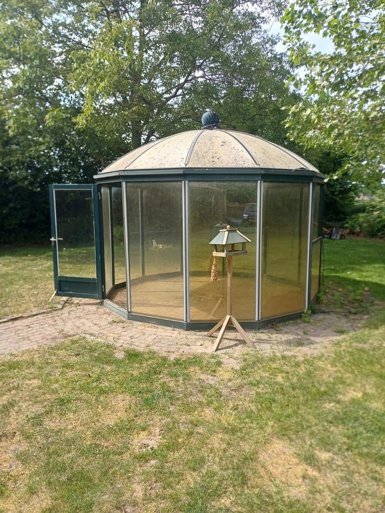 Kas of prieel en tuinhuis 3mtr doorsnede en reeds gedemontee, Ophalen, Gebruikt, Kweekkas, Glas