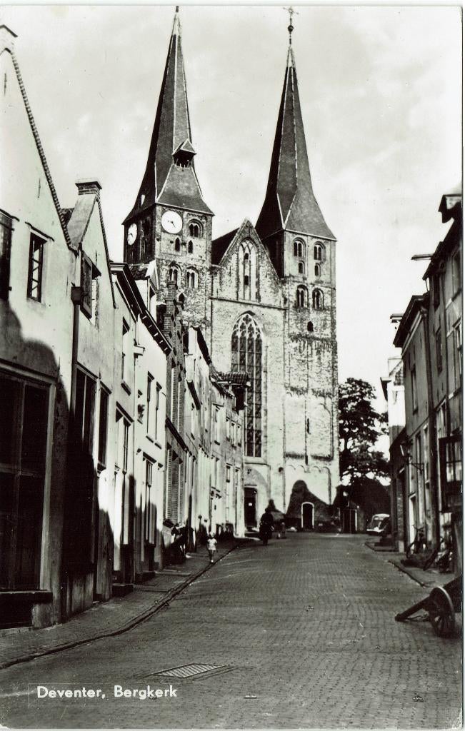 Deventer – Bergkerk., Ophalen of Verzenden, 1940 tot 1960, Ongelopen, Overijssel