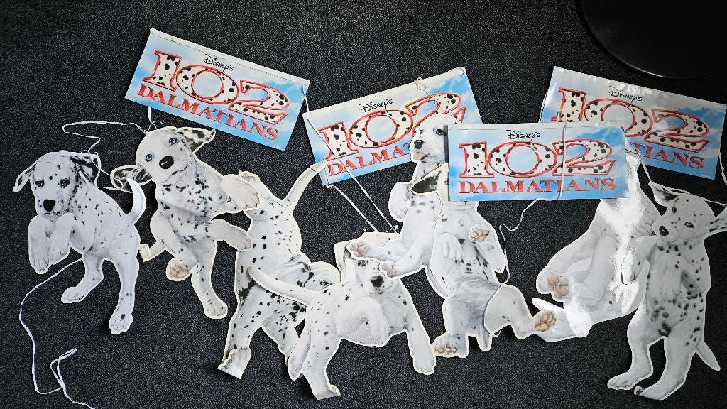 102 Dalmatiers - Vlaggenset - Disney - 102 Dalmatians, Ophalen of Verzenden, Overige figuren, Zo goed als nieuw, Overige typen