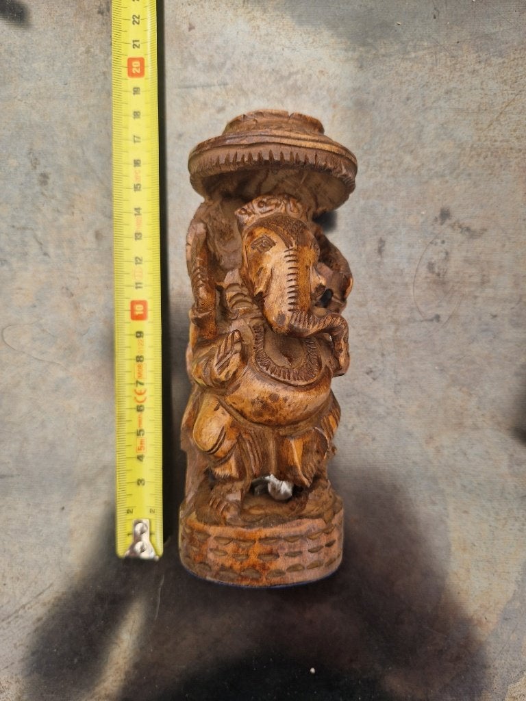 Houten Nepalese Ganesha