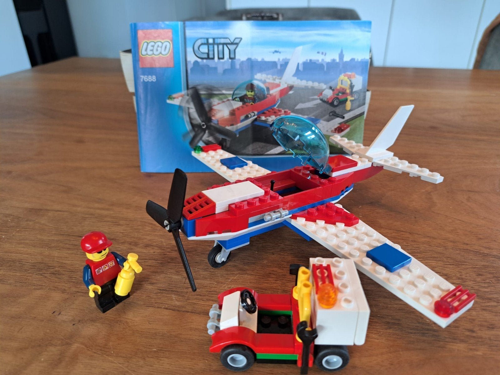 Lego City 7688 Sportvliegtuig met monteur, Compleet, City, Lego, Ophalen of Verzenden