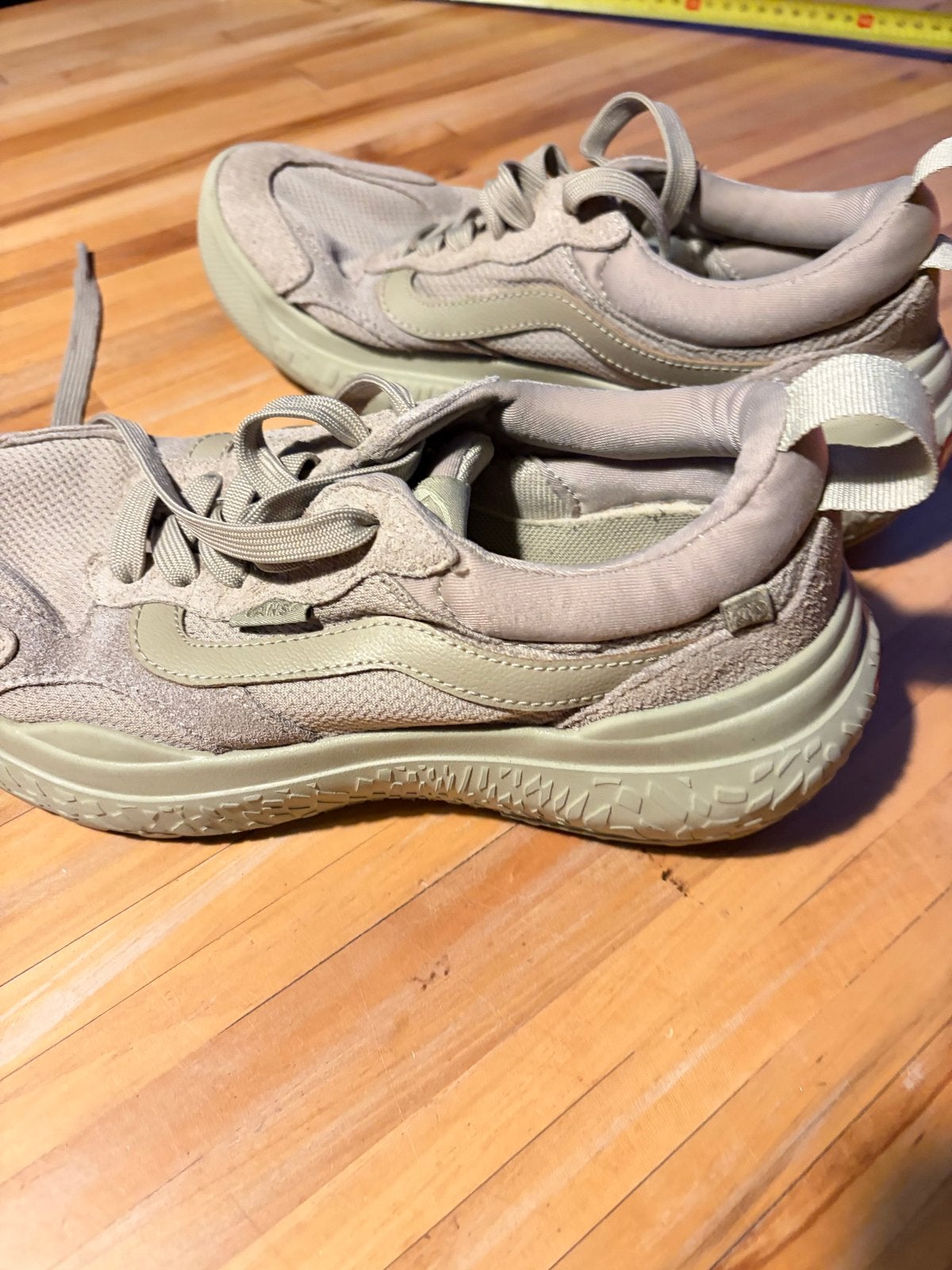 Vans UltraRange sneakers - Maat 38 - Licht mosgroen/grijs, Kleding | Dames, Ophalen of Verzenden, Zo goed als nieuw, Groen, Sneakers of Gympen