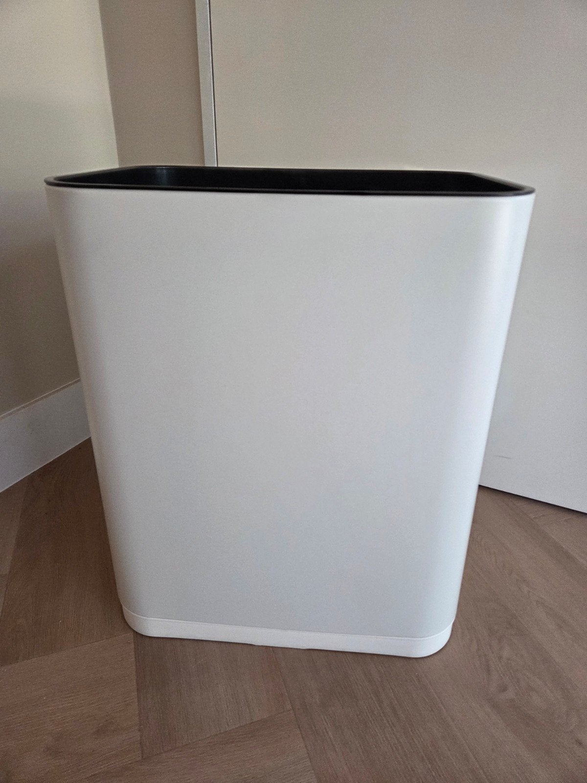 Loftley prullenbak onderstel - Wit buitenbak metaal, 50 – 75, Gebruikt, 40 liter of meer, Ophalen of Verzenden