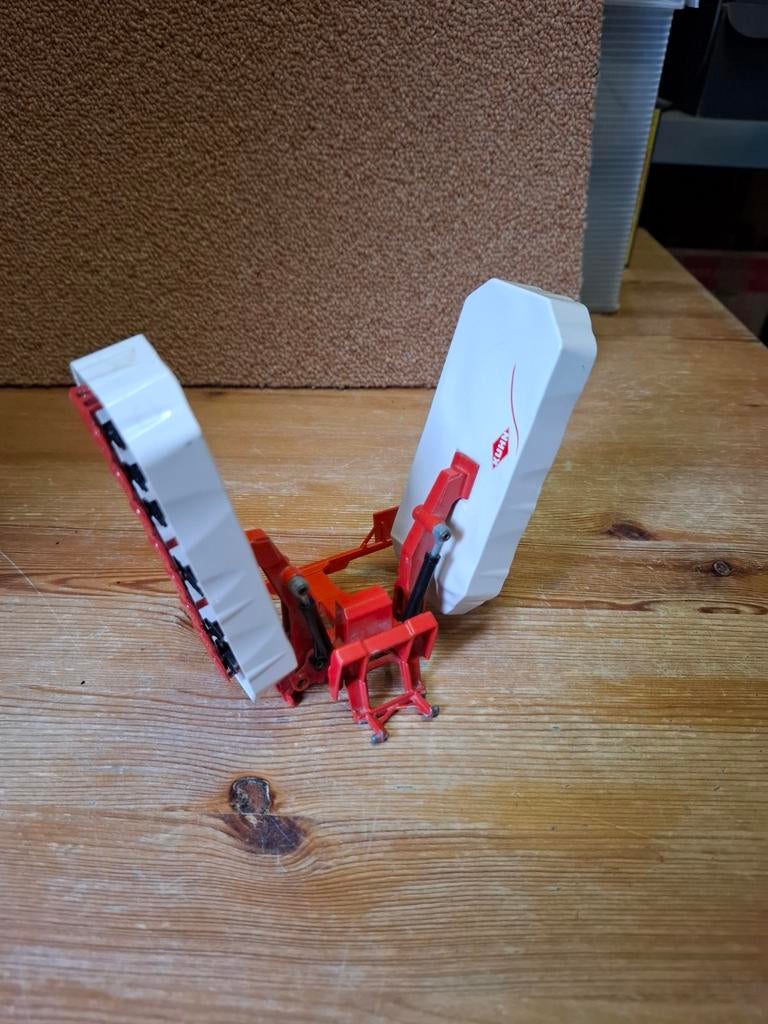 Siku Kuhn vlindermaaier, Ophalen of Verzenden, Gebruikt, Tractor of Landbouw, SIKU