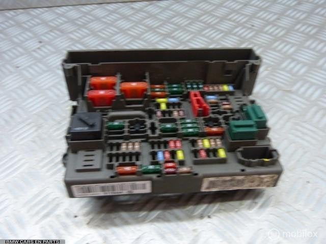 Zekeringkast BMW 3-serie E90 e91 e92 e93, Gebruikt, Ophalen of Verzenden, BMW, BMW