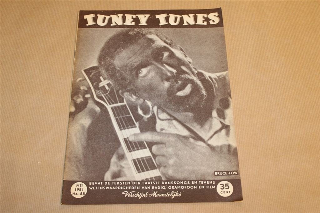 Tuney Tunes - No. 88 - Mei 1951, Verzamelen, Ophalen of Verzenden, 1940 tot 1960, Knipsel(s)
