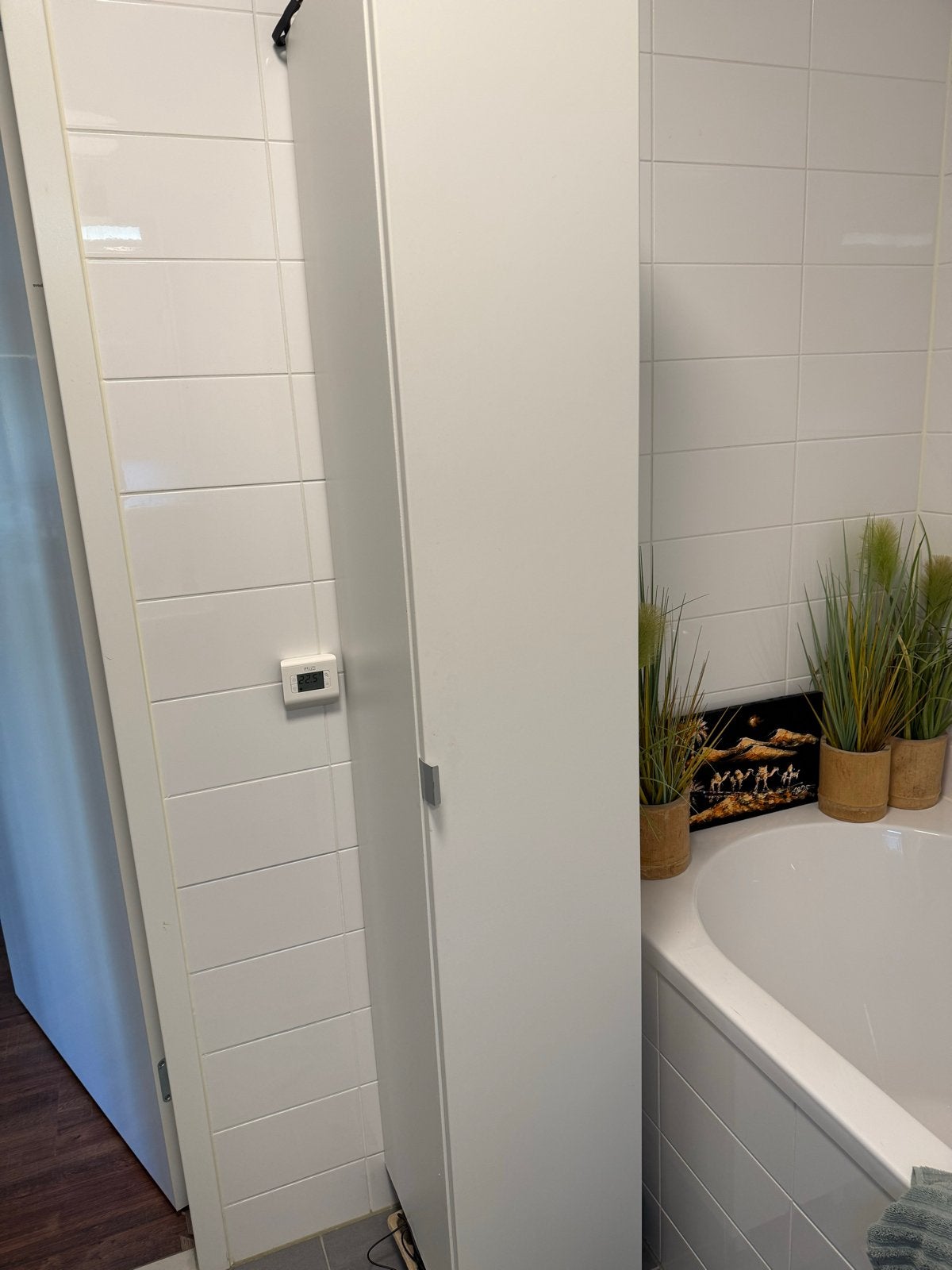 Handige badkamerkast op pootjes - 190x30x38,5 cm, Huis en Inrichting, Ophalen, (Half)hoge kast, Minder dan 50 cm, Gebruikt