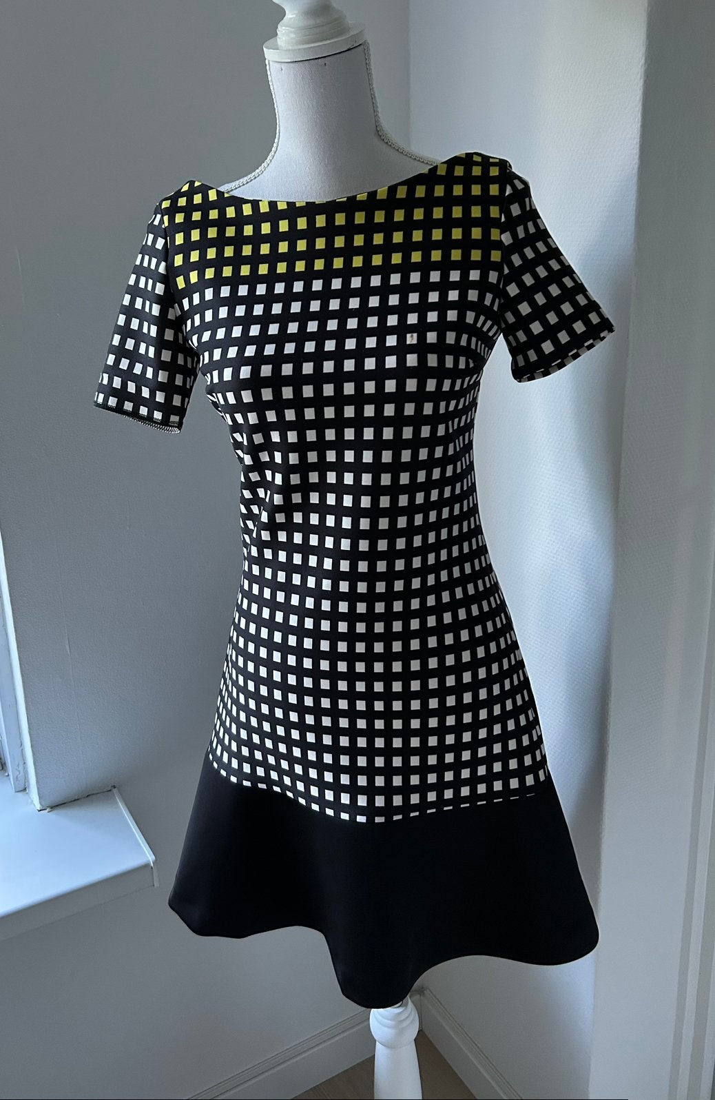 Sandro Ferrone Roma Jurk | Italiaanse Designer Jurk NP€100+, Verzenden, Zo goed als nieuw, Maat 36 (S), Overige kleuren