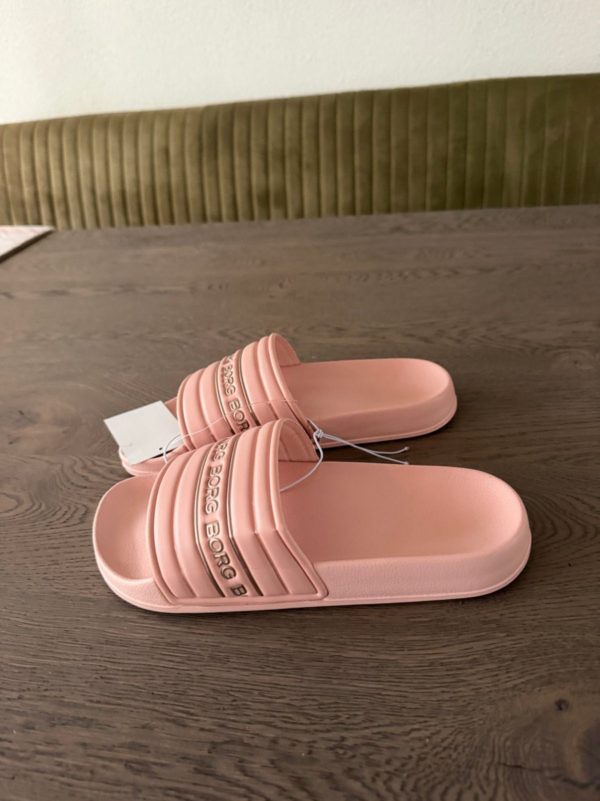 Björn Borg slippers maat 37 - Nieuw met kaartjes, Ophalen of Verzenden, Nieuw, Roze, Slippers