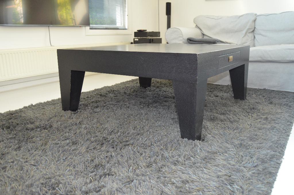 Zwarte salontafel, Ophalen, Rechthoekig, 100 tot 150 cm, 50 tot 100 cm