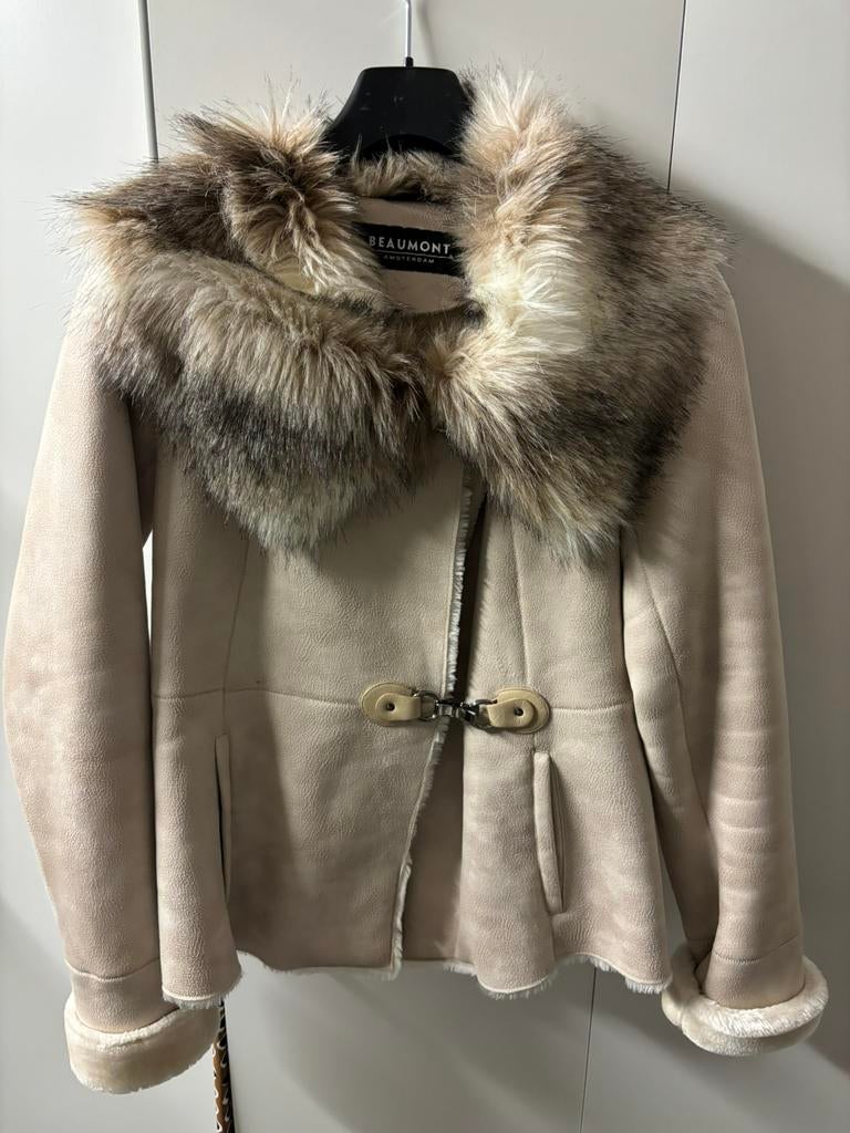 Nieuwstaat beige creme lammy jas merk Beaumont maat 36, Ophalen of Verzenden, Zo goed als nieuw, Maat 36 (S), Beige