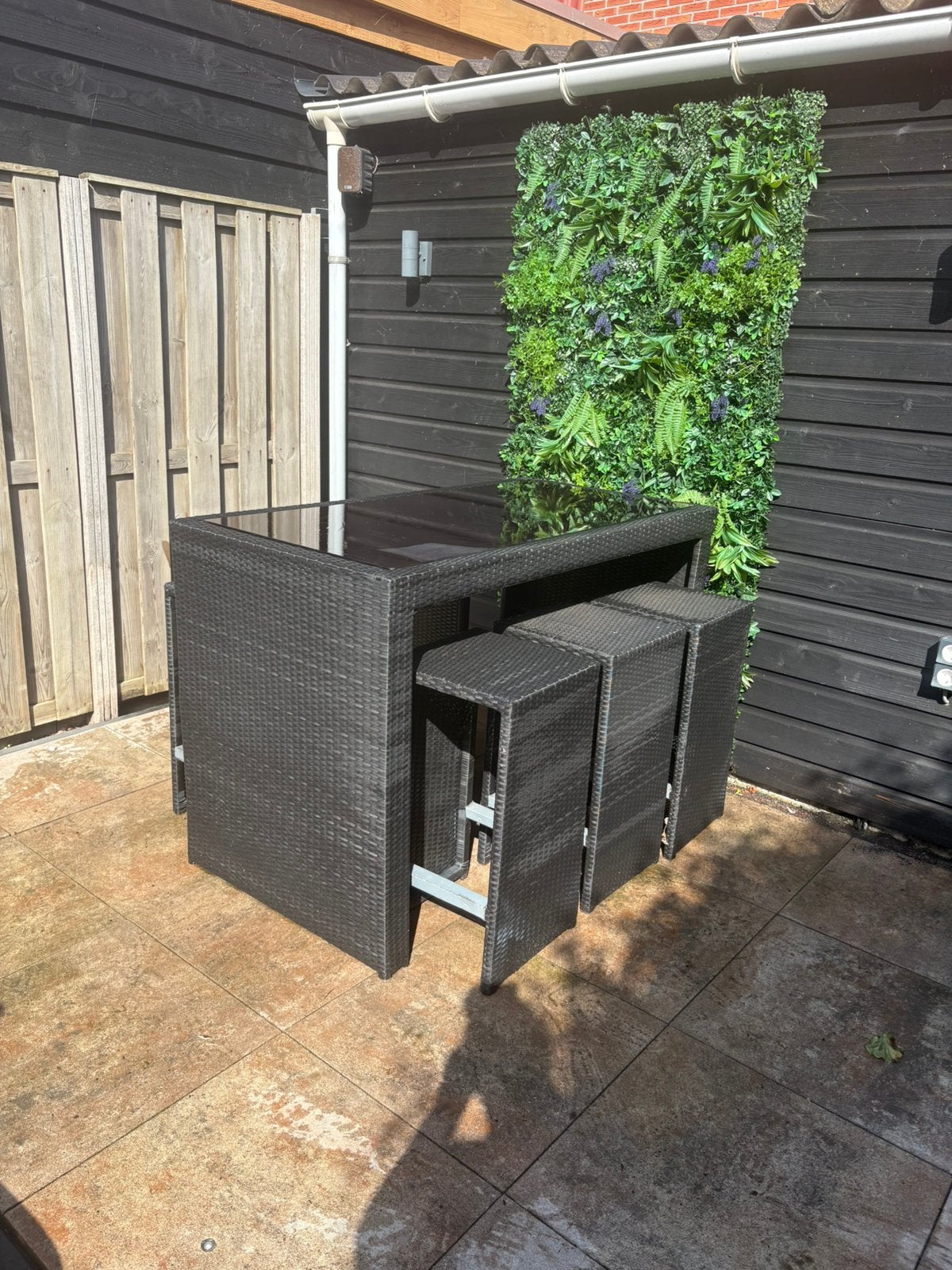 Bartafel voor in de tuin., Ophalen, Gebruikt, Rechthoekig, Kunststof