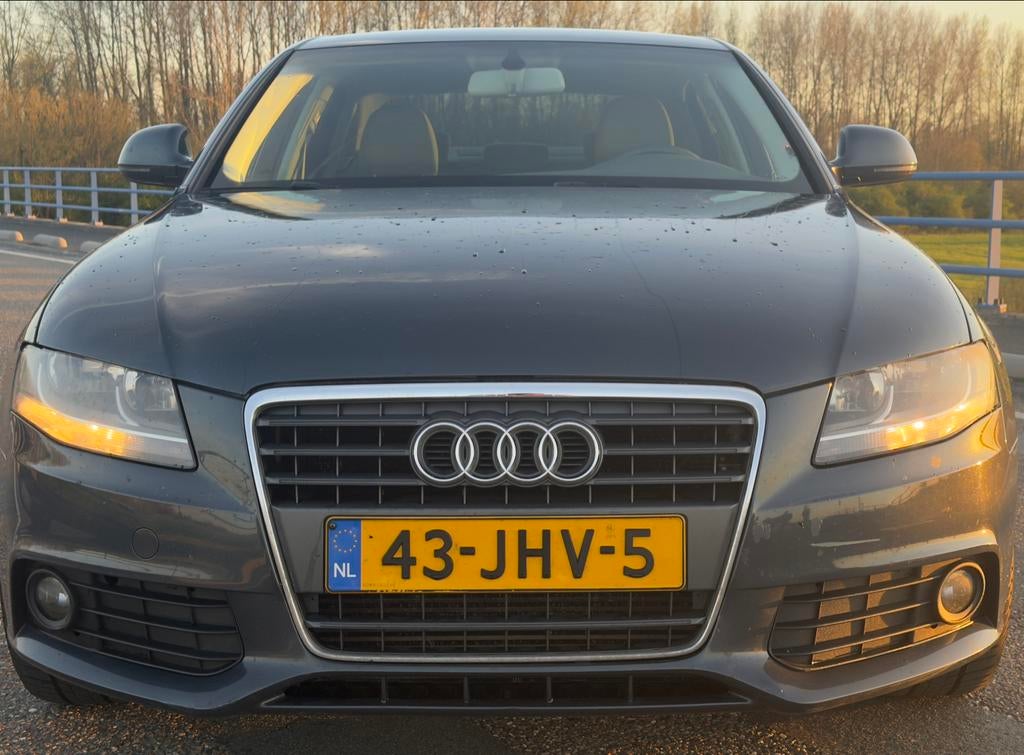 Audi A4 1.8 Tfsi 88KW 2009 Grijs NAP, Auto's, Audi, 4 cilinders, A4, 75 €/maand, Handgeschakeld