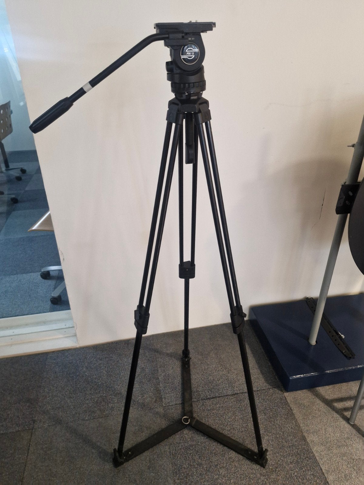 Sachtler FSB 2 Driepoot Statief met Vloeistofkop, Gebruikt, 175 cm of meer, Inclusief draagtas, Ophalen of Verzenden