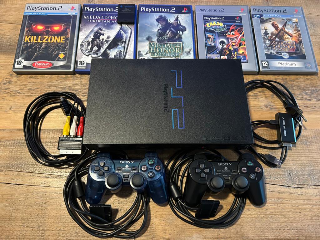 PlayStation 2, Ophalen, Met games, Met 2 controllers, Zo goed als nieuw