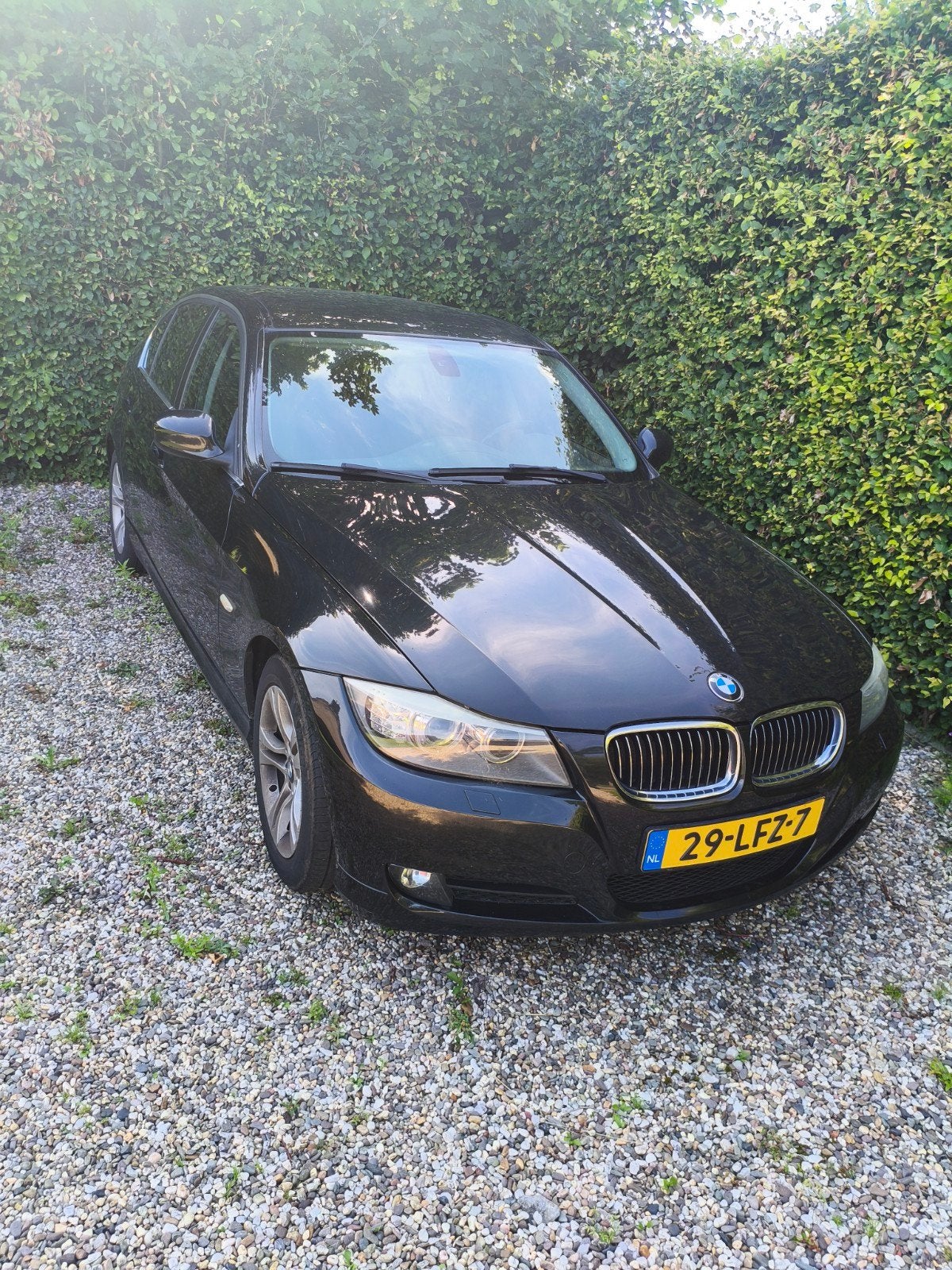 BMW 3-Serie 2.0 I 320 AUT 2010 Zwart met nieuwe Apk, Automaat, 1995 cc, 4 cilinders, Zwart