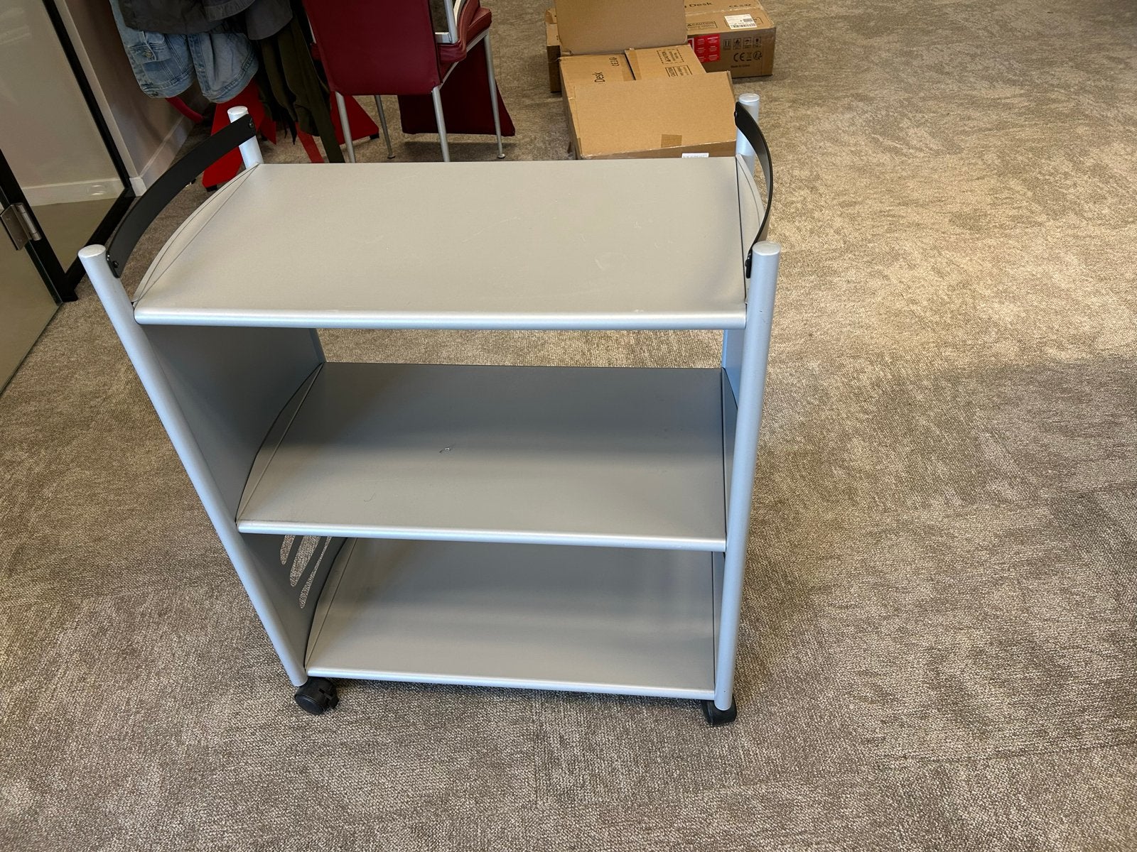 GRATIS Praktisch Karretje op Wielen - Grijs (73x72x37 cm), Ophalen, Gebruikt