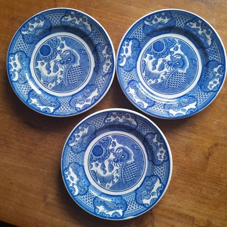 3 blauwe borden Petrus Regout, Visch, Huis en Inrichting, Keuken | Servies, Gebruikt, Ophalen of Verzenden, Bord(en), Overige stijlen