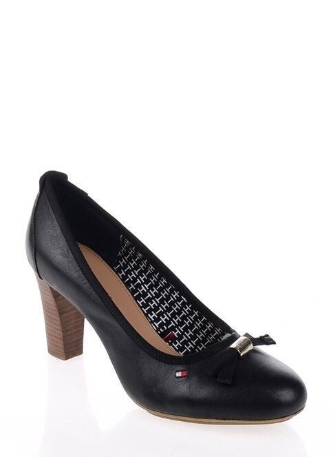 Schoenen: Tommy Hilfiger pumps (schoenen) maat 37 black, Kleding | Dames, Schoenen, Ophalen, Zwart, Zo goed als nieuw, Tommy Hilfiger