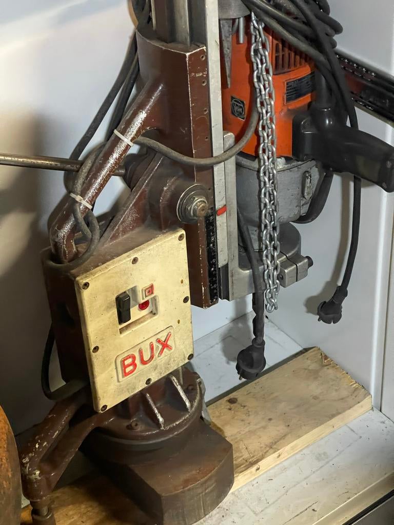 Magneetboor Bux Fein DGSK 672 - 1050W, Ophalen of Verzenden, Gebruikt, 600 watt of meer, Boormachine