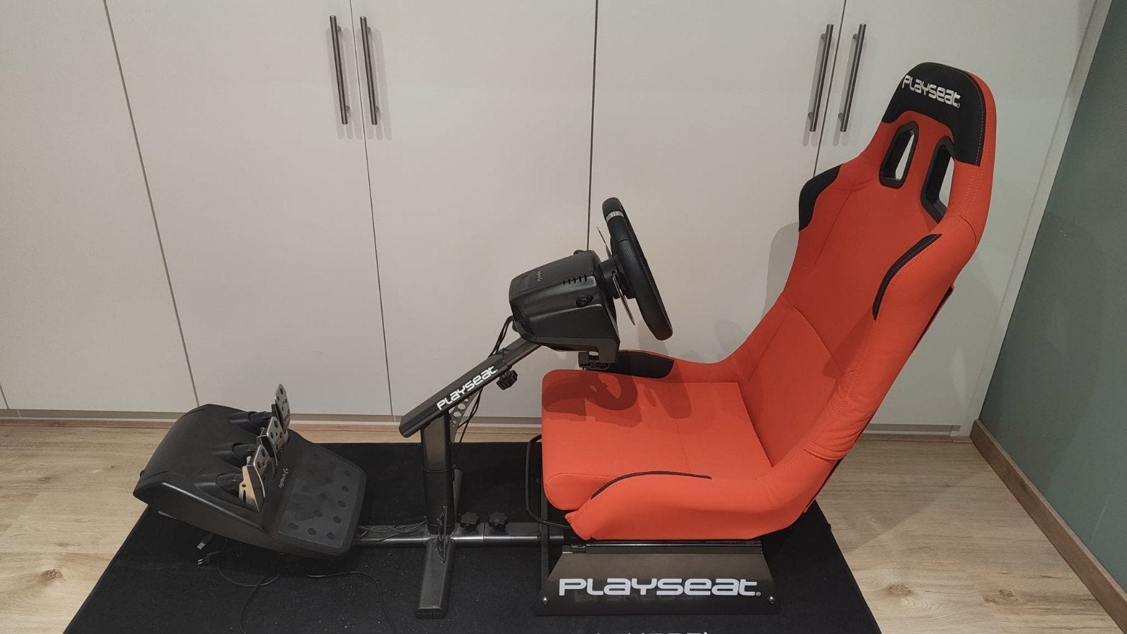 Playseat Evolution met Logitech G920 racestuur en pedalen, Ophalen, Zo goed als nieuw