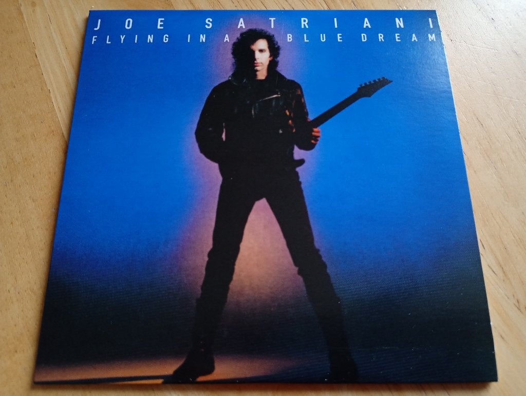 CD Joe Satriani - Flying In A Blue Dream, Verzenden, Zo goed als nieuw, Hard Rock