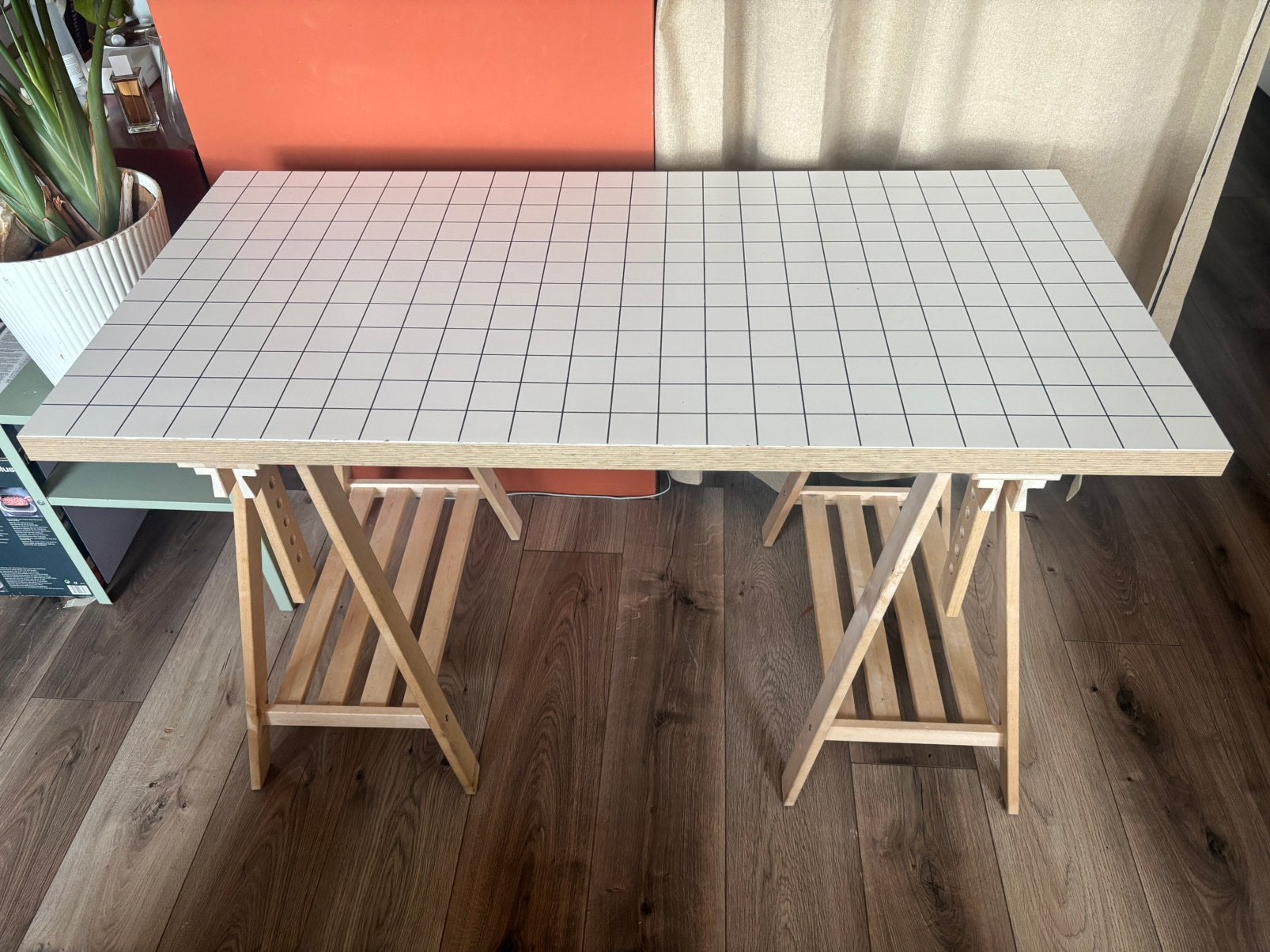 Verstelbaar IKEA bureau, Huis en Inrichting, Ophalen, Overige typen, 120 cm, Zo goed als nieuw