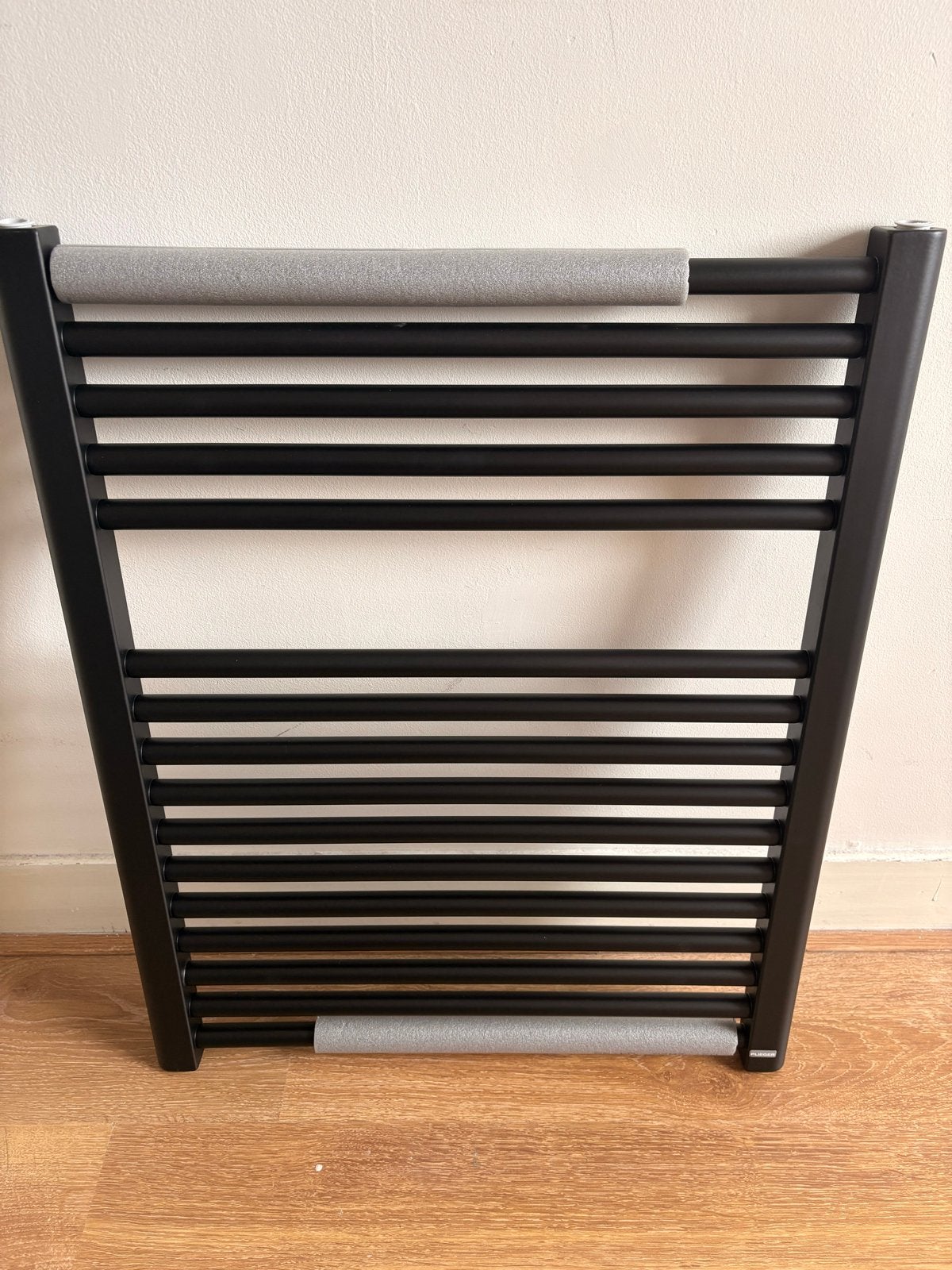 Plieger zwart Badkamer Designradiator, Ophalen, Overige typen, Nieuw, Overige merken