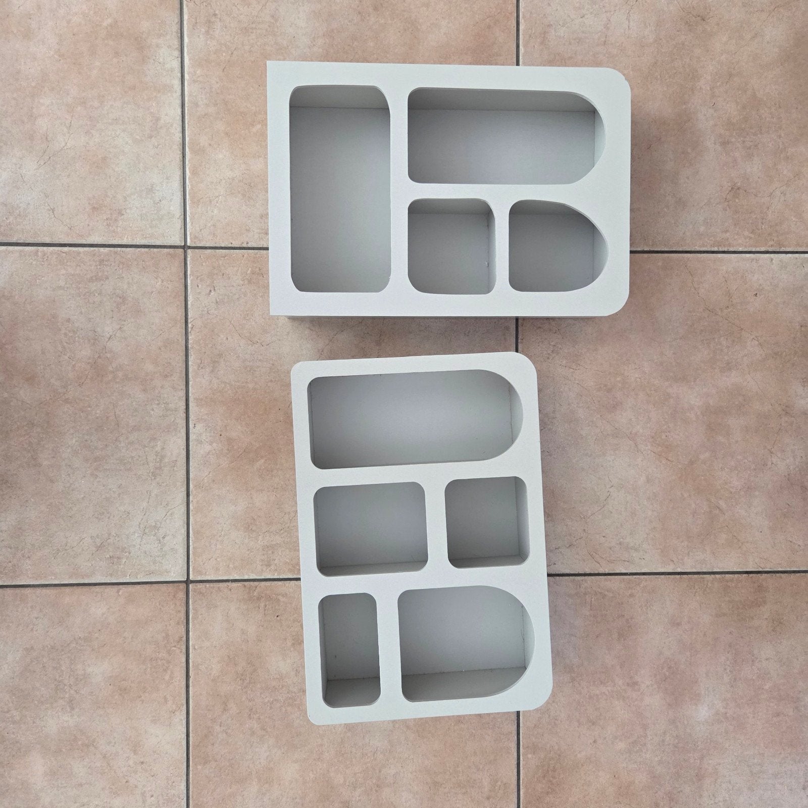 2 decoratie kastjes, Ophalen, Zo goed als nieuw