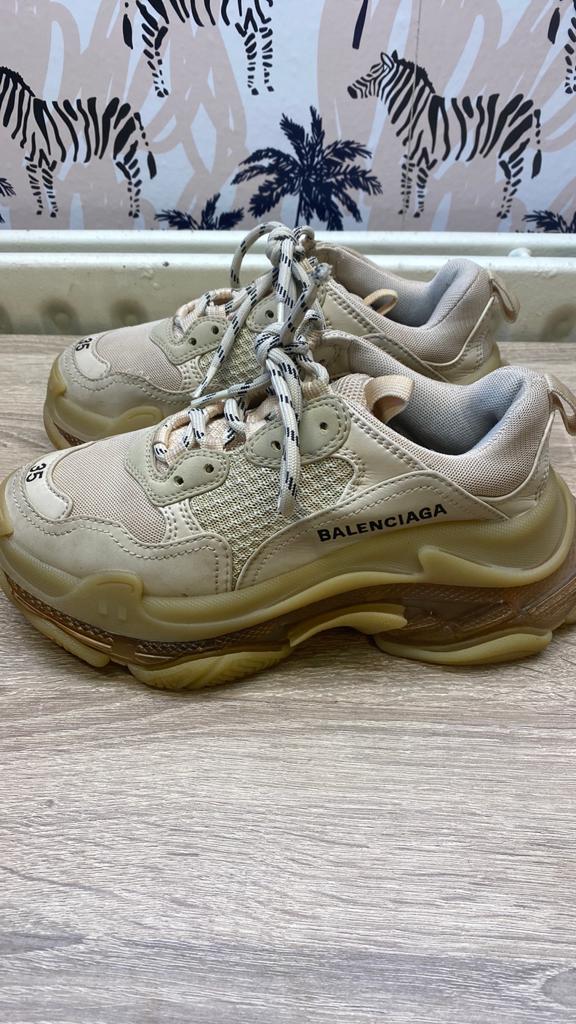 Balenciaga schoenen - maat 35, Kleding | Dames, Schoenen, Ophalen, Bruin, Sneakers of Gympen, Gedragen