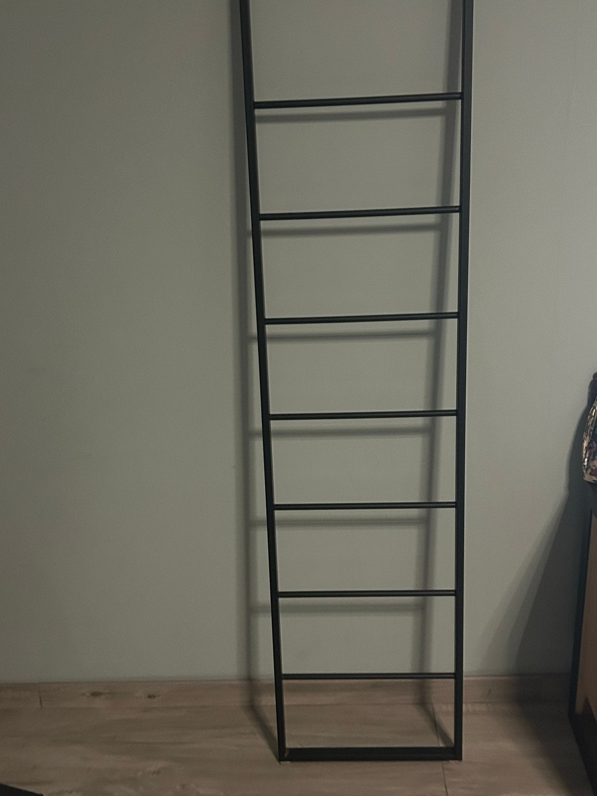 Zwarte decoratieve ladder - zo goed als nieuw, Huis en Inrichting, Ophalen, Zo goed als nieuw
