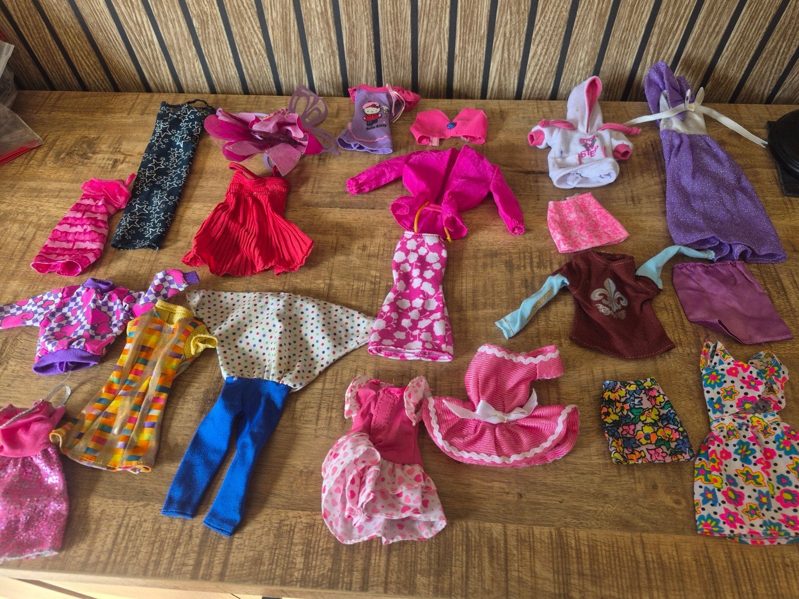 Vintage barbie kleding(20)Vaste lage prijs €15 euro, Verzamelen, Ophalen of Verzenden, Zo goed als nieuw, Kleertjes