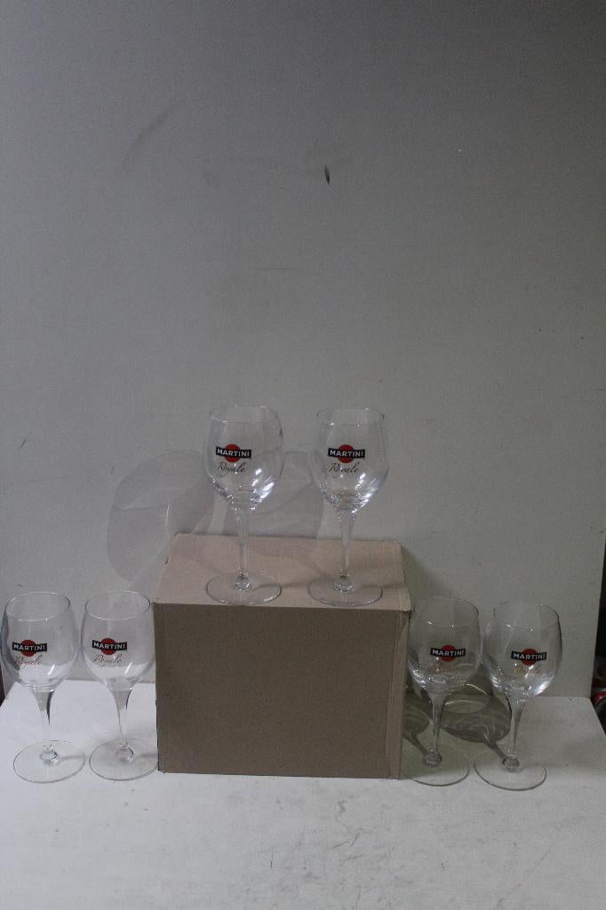 martini royale, Ophalen of Verzenden, Nieuw, Borrel- of Shotglas