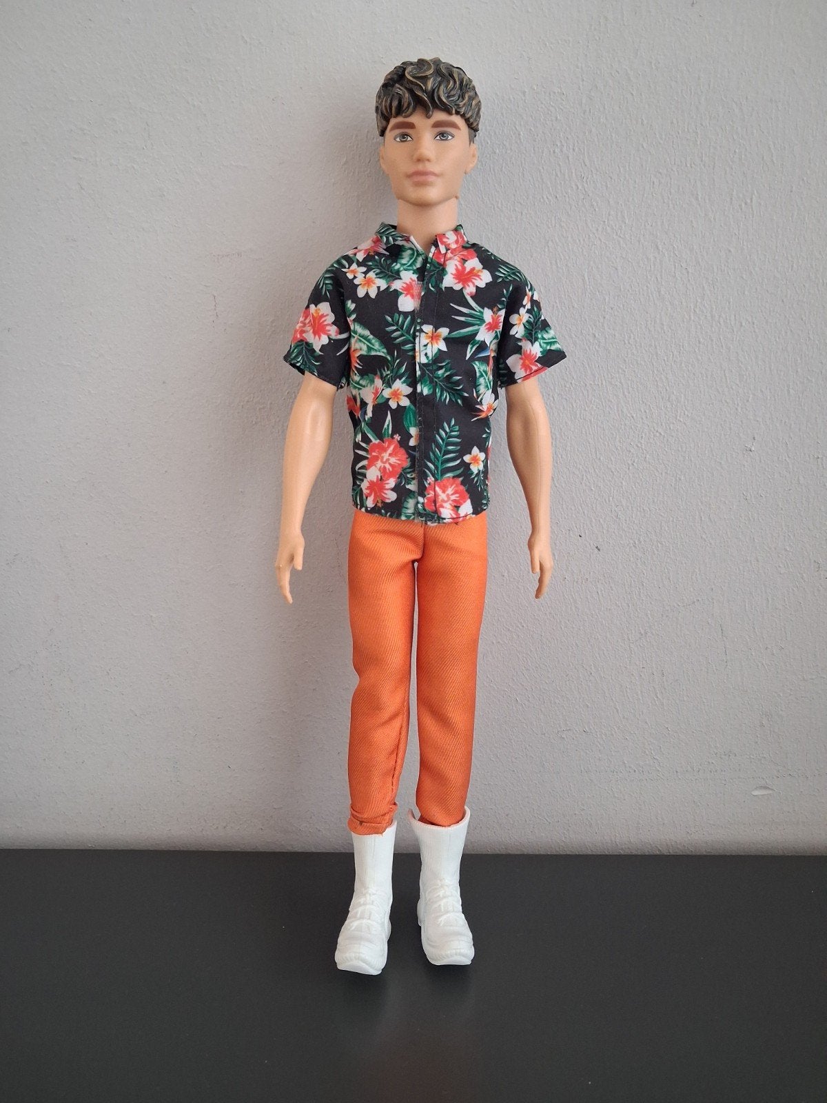 Ken pop barbie fashionistas, Kinderen en Baby's, Speelgoed | Poppen, Ophalen of Verzenden, Zo goed als nieuw, Barbie