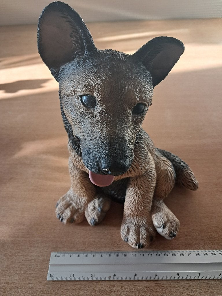 honden beelden grote duitse herder 20cm x 18 cm merk, Verzamelen, Ophalen of Verzenden, Zo goed als nieuw, Dier