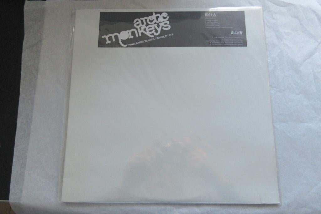 Arctic Monkeys, Unreleased tracks , demos & live  2006, Cd's en Dvd's, Vinyl | Rock, Nieuw in verpakking, Poprock, Ophalen of Verzenden
