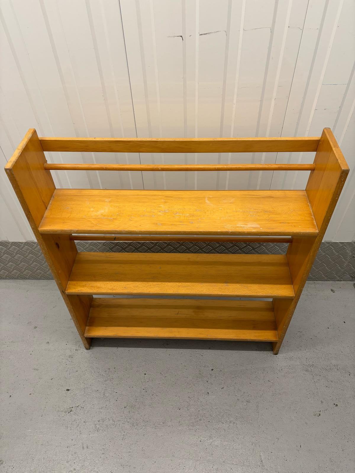 Vintage boekenrek schoolkast kinderboekenkast, Ophalen, Gebruikt, Kast, 50 tot 70 cm