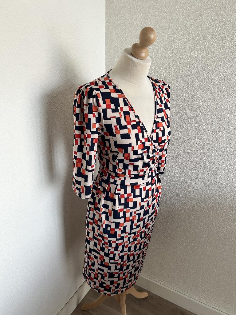 King Louie maat L grafische tulip cross dress 2853, Maat 42/44 (L), Ophalen of Verzenden, Zo goed als nieuw, Knielengte