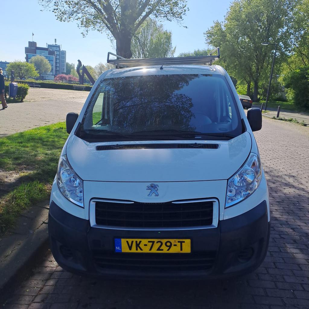 Peugeot Expert 1.6 HDI 66KW BV 2014, 1636 kg, Euro 5, Zwart, 4 cilinders