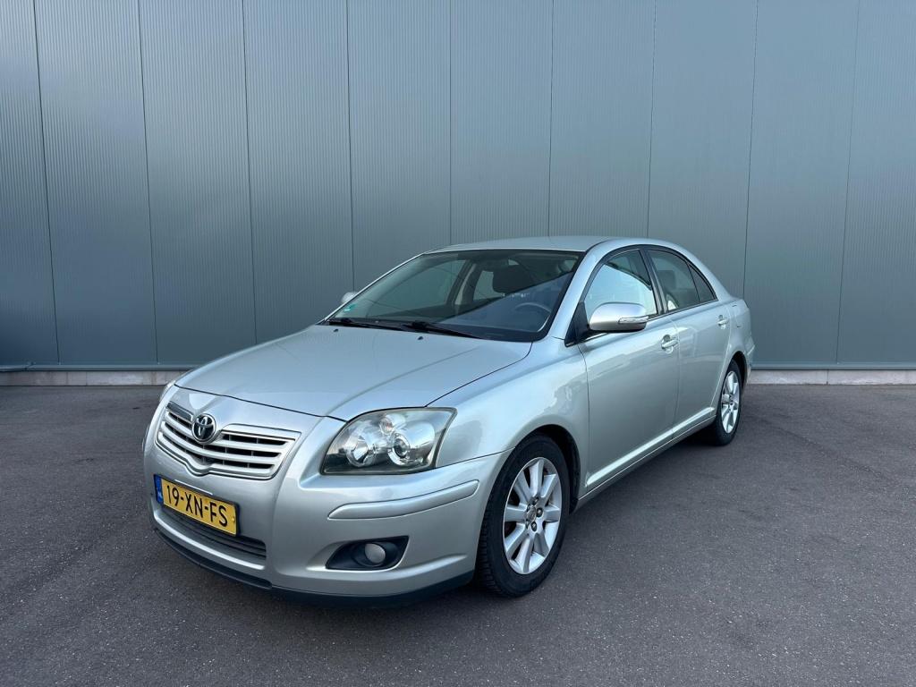 Toyota Avensis 1.8 VVTi Luna CLIMA AIRCO | TREKHAAK !, Voorwielaandrijving, 1794 cc, Avensis, 4 cilinders