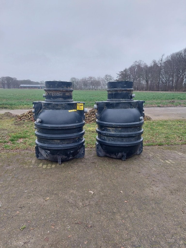 te koop, pompput, septictank, opslagtank 1100 liter, Ophalen, Overige materialen, Gebruikt, Overige typen