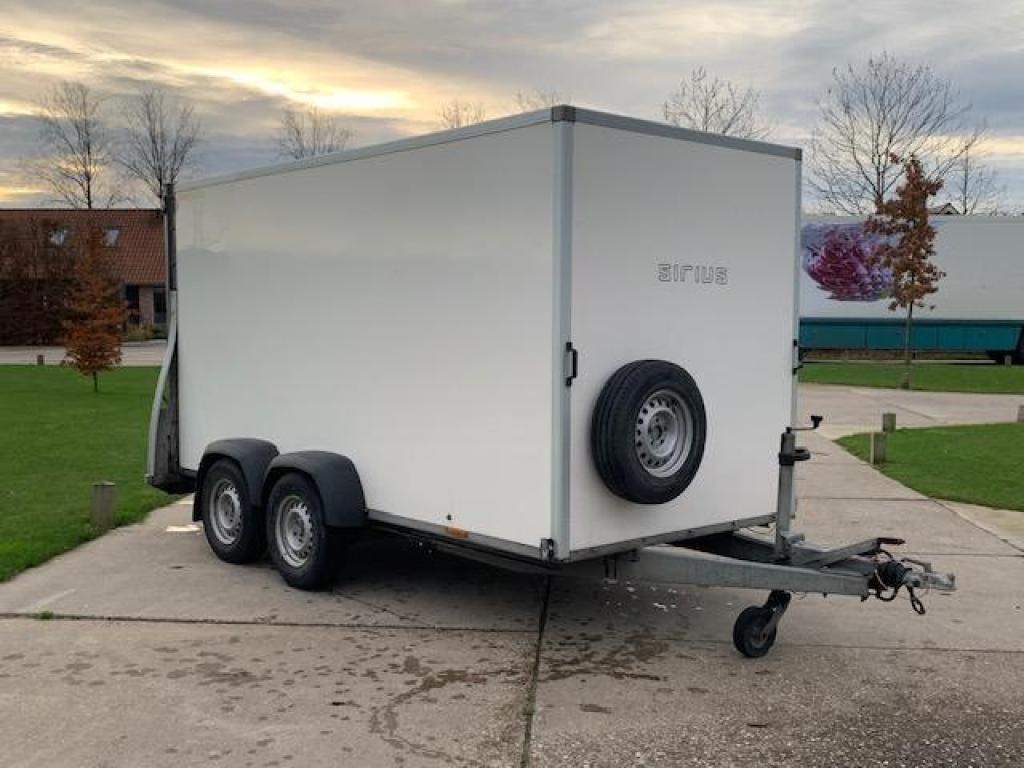 Sirius G375 gesloten aanhanger TOPPER, Gebruikt