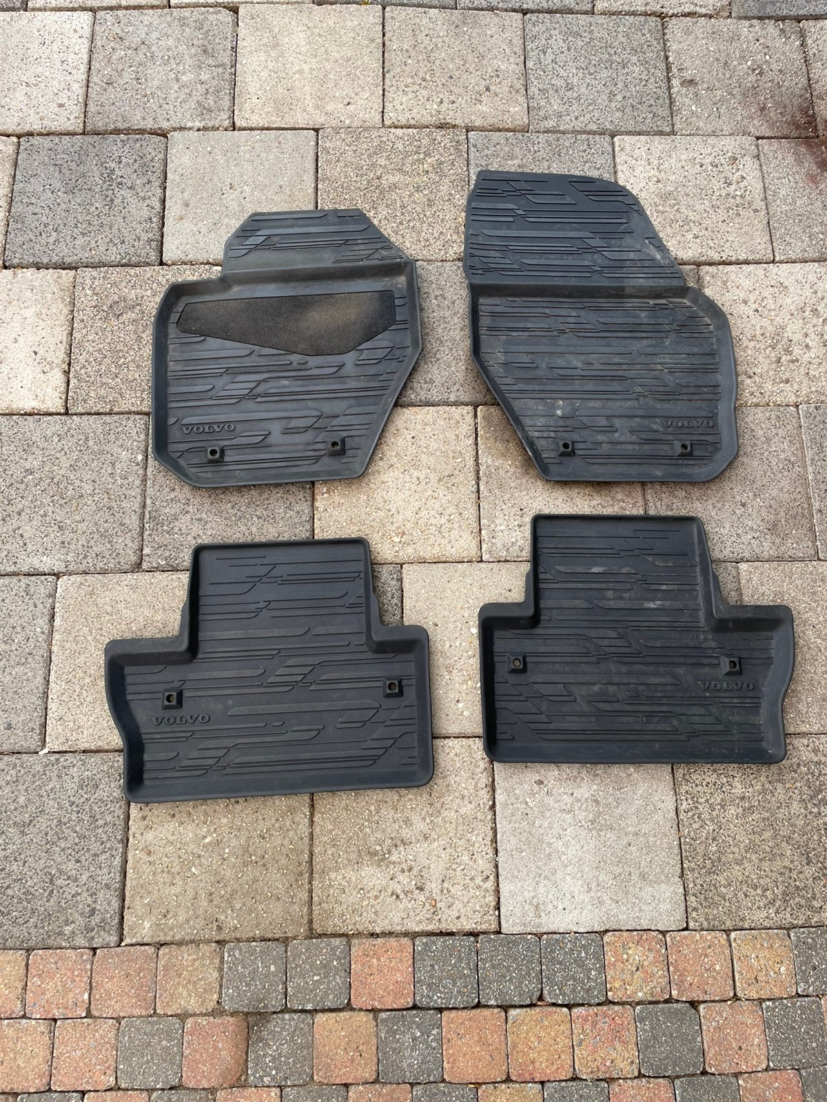 Rubbermatten Volvo V60, Ophalen of Verzenden, Gebruikt